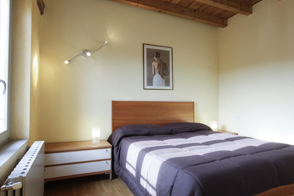 La Corte Antica Apartment Bergamo Room photo